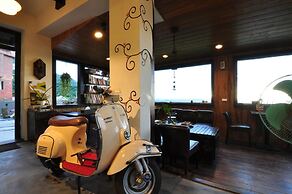 Sunnyroom