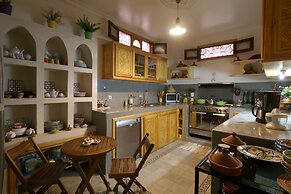 Riad El Walida