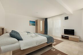 Apartments Jovan