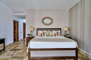 Costa Atlantica Beach Condos