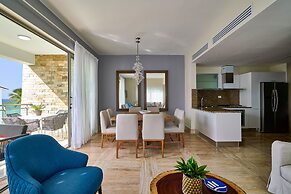 Costa Atlantica Beach Condos