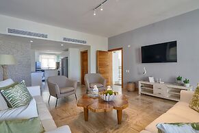 Costa Atlantica Beach Condos