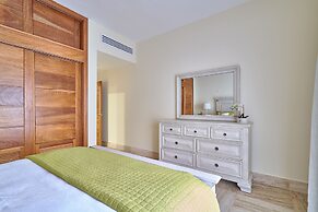 Costa Atlantica Beach Condos