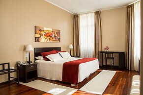 Hotel Victoria Plaza