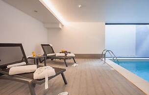 Essence Inn Marianos