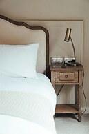 The Woolpack Hotel