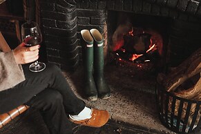 The Woolpack Hotel