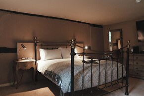 The Woolpack Hotel