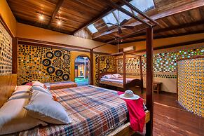 Tree House Beachfront Lodge