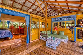 Tree House Beachfront Lodge