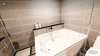 Hotel Bath