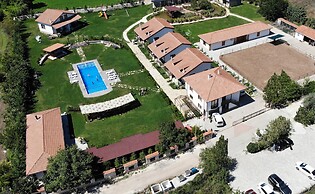 Tefenni Villas