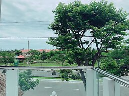 Co Bon Beachside