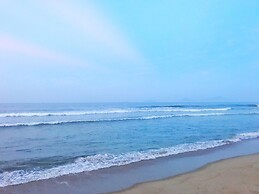 Co Bon Beachside
