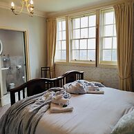 Bowden House B&B