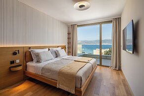Acadia Beach Villas & Apartments, Slatine