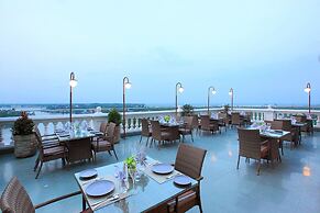 Le Maritime