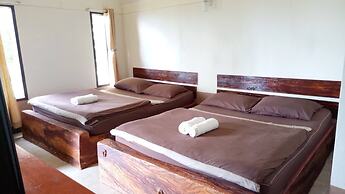 Phu Mok Camp