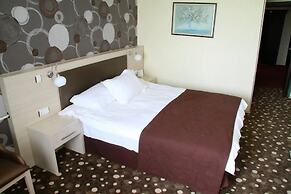 Sim-er Hotel