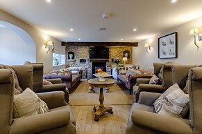 The Grousemoor Country House