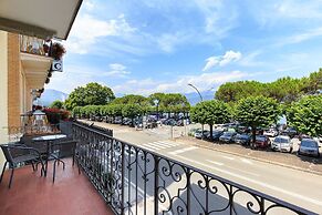 Impero House Rent - La Promenade
