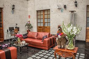 Hotel Tikary