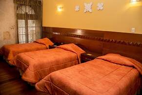 Hotel Tikary