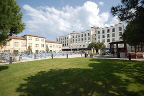 Dante Family Beach Resort
