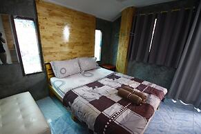 Poopreaw Resort