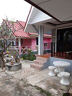 Poopreaw Resort
