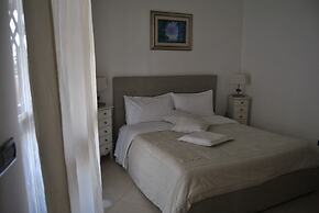 Villa Aurora B&B