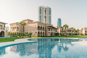 Royal Saray Resort