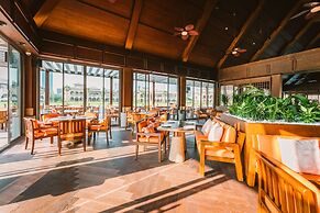 Royal Saray Resort