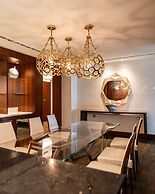 Royal Saray Resort