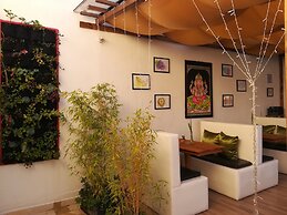 Ganesha Hotel