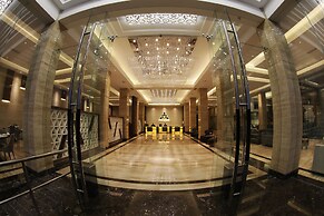 Pyramid Suites