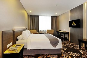 Pyramid Suites