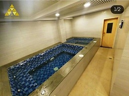 Pyramid Suites