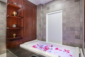 Anachak Angkor Suite