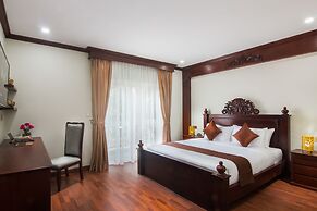Anachak Angkor Suite