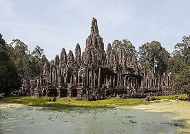 Anachak Angkor Suite