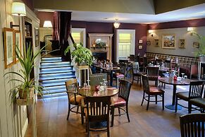 The Horse & Hound