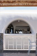 Cave Suites