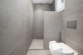 Cave Suites