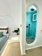 Cave Suites
