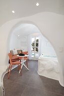 Cave Suites