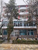 Piazza Hotel