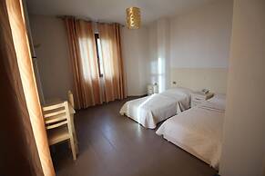 Piazza Hotel