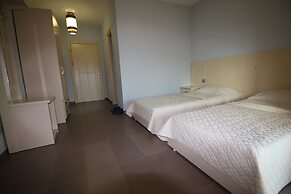 Piazza Hotel