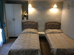 Family Hotel Agoncev